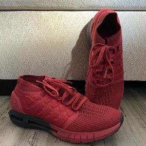 Mens Maroon Hovr Under Armour sneaker